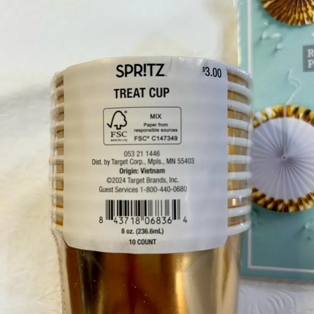 Spritz Gold and White Tableware Lot  Cheers to NYE!